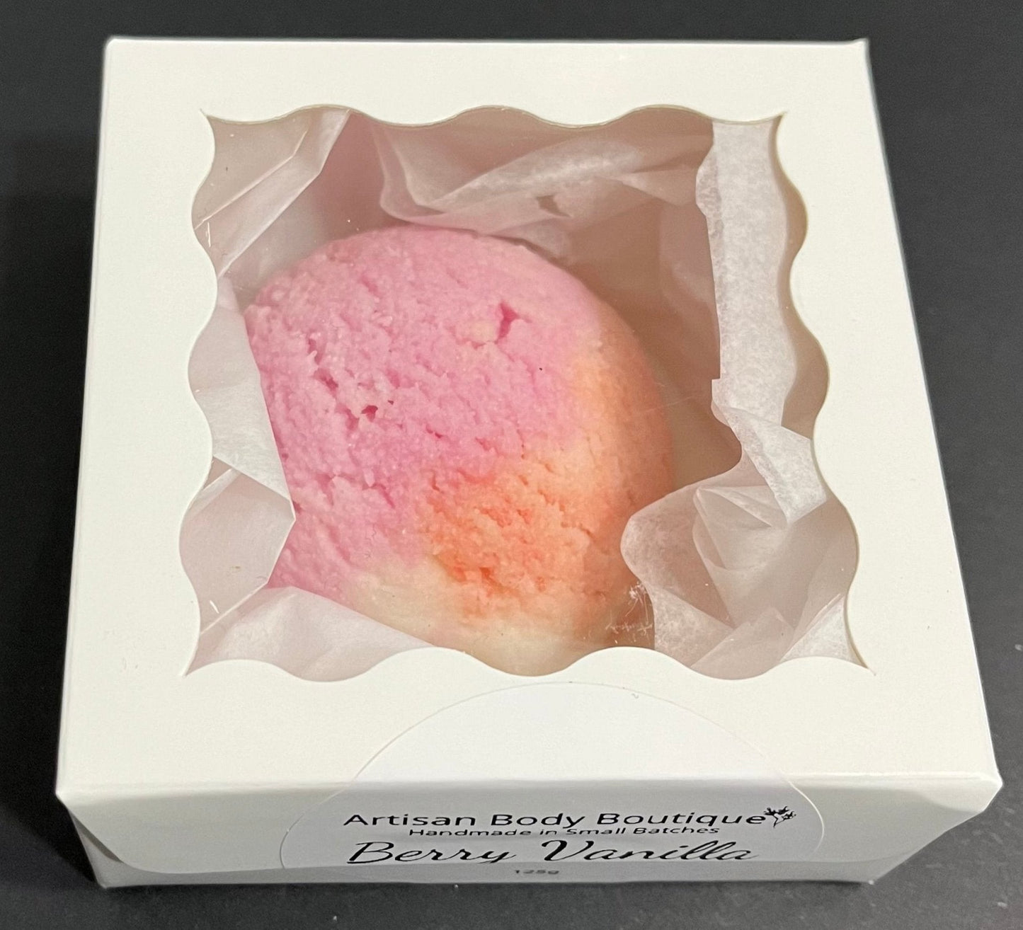 Bath Bomb Truffle in Berry Vanilla Scent with nourishing Shea butter.