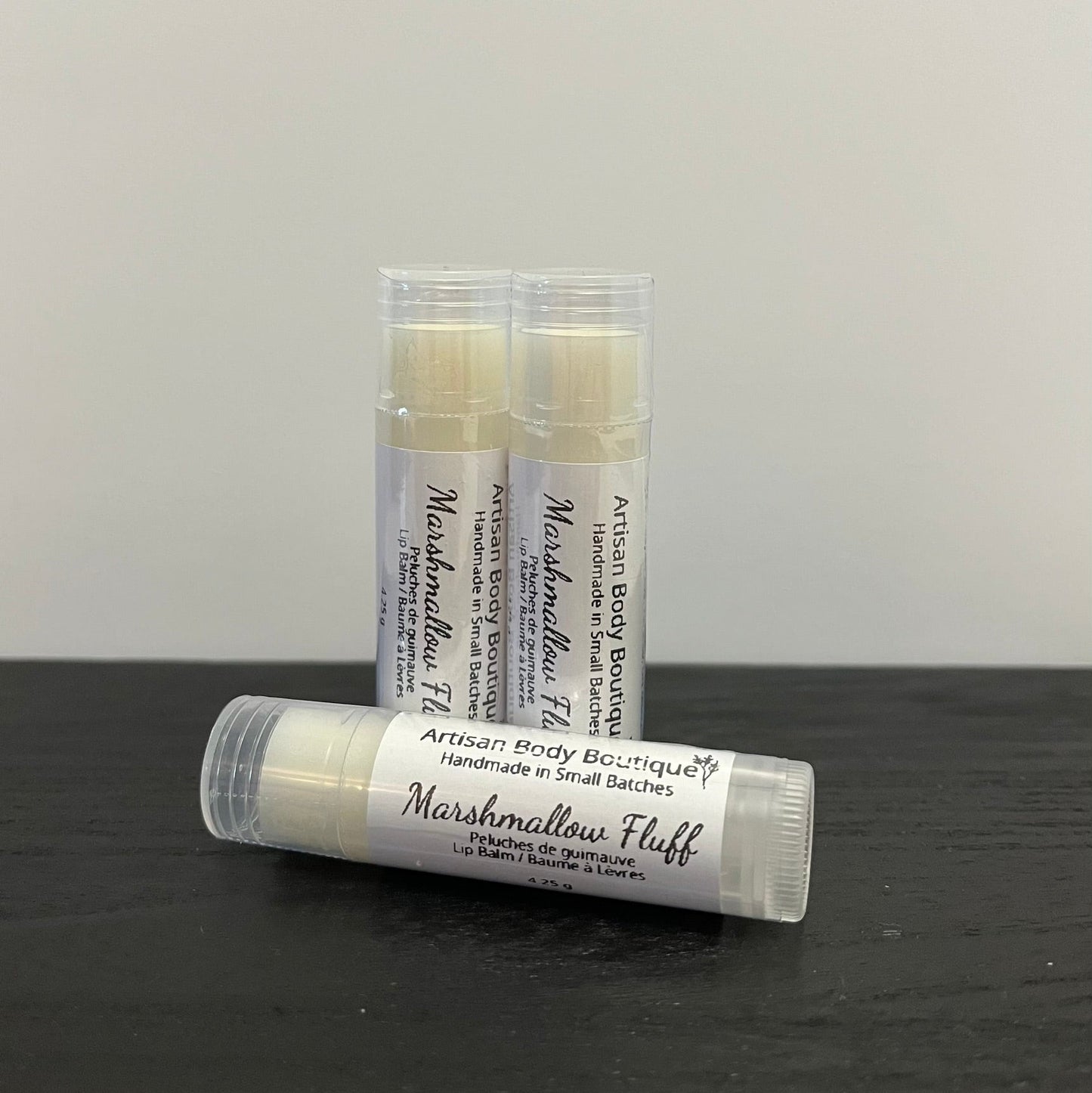 Marshmallow fluff lip balm – sweet, fluffy scent with creamy, hydrating formula